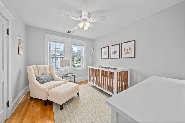 39 Holmes St, Braintree, MA 02184