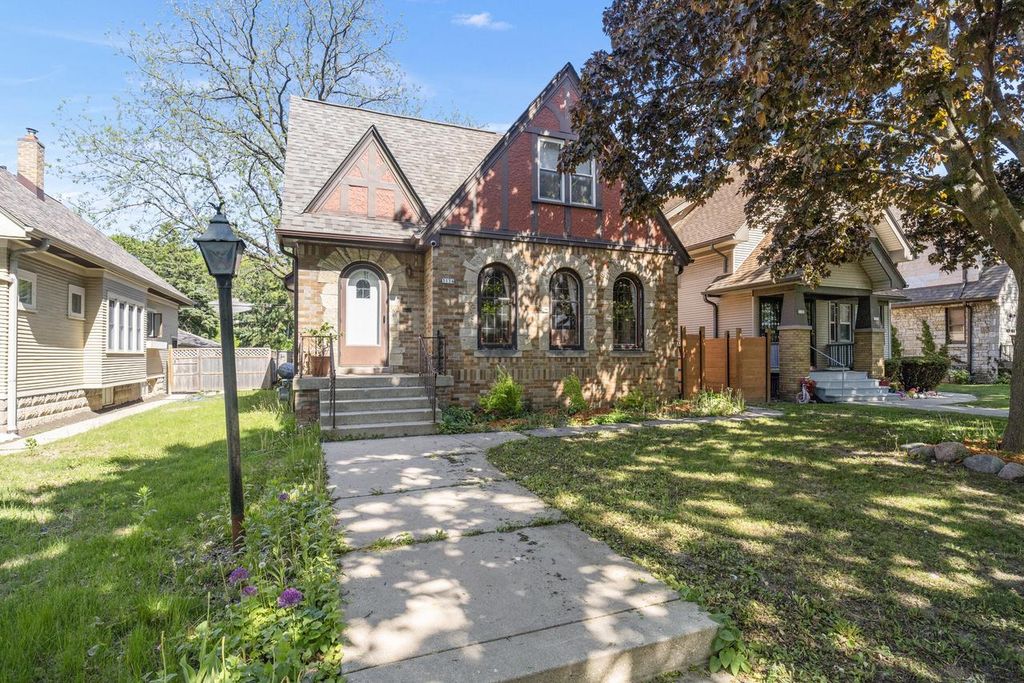 3134 N 53rd STREET, Milwaukee, WI 53216
