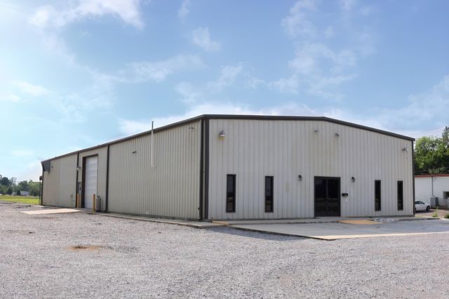 17911 Highway 3235, Galliano, LA 70345