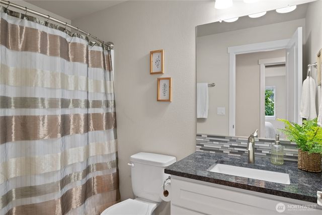 175 Shoreview Drive, Kelso, WA 98626