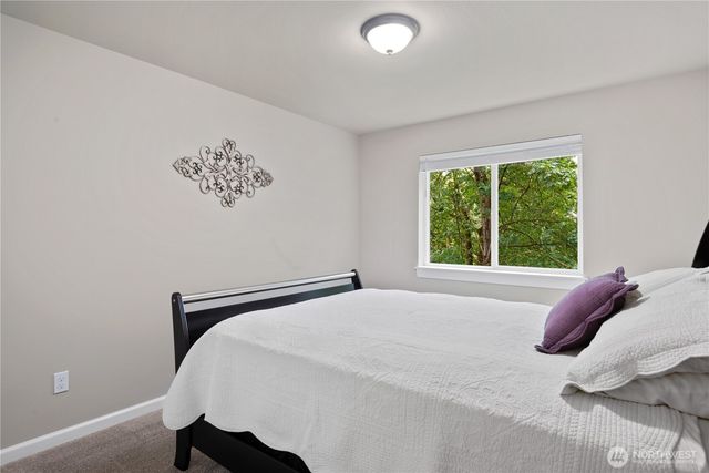 175 Shoreview Drive, Kelso, WA 98626