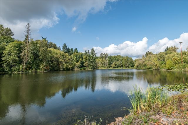 175 Shoreview Drive, Kelso, WA 98626