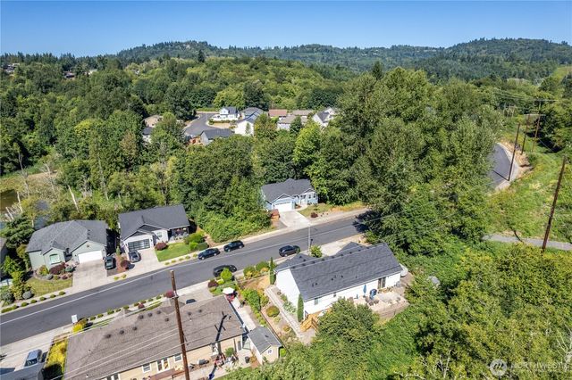 175 Shoreview Drive, Kelso, WA 98626