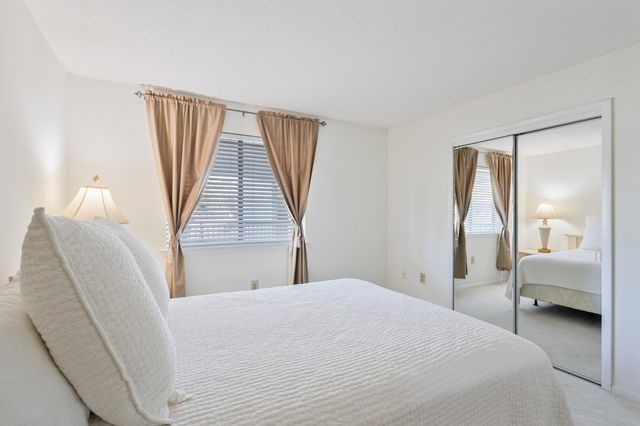 4390 Bimini Ct. Unit 207-C, Little River, SC 29566