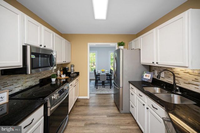 9804 ELM ST, Fredericksburg, VA 22407