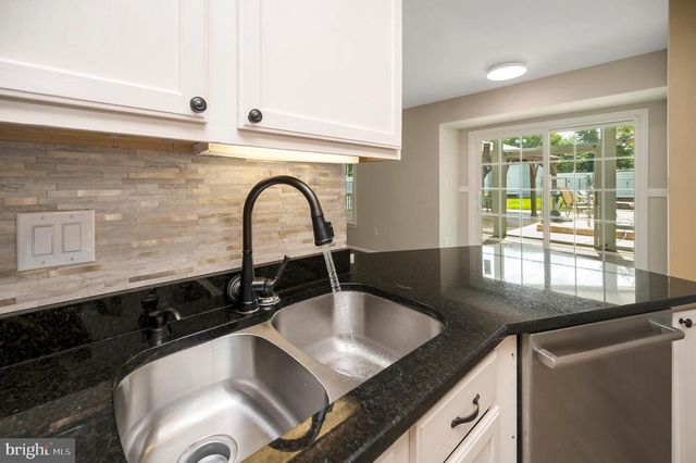 9804 ELM ST, Fredericksburg, VA 22407