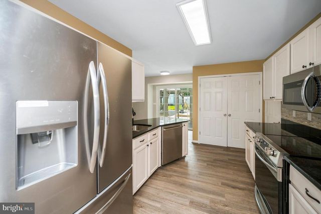 9804 ELM ST, Fredericksburg, VA 22407