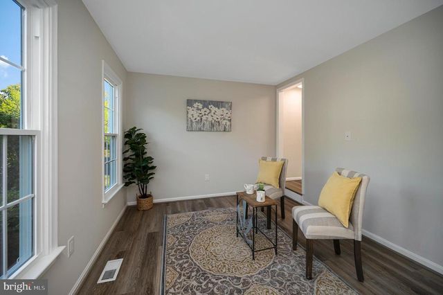 9804 ELM ST, Fredericksburg, VA 22407
