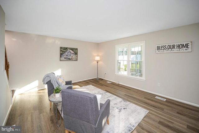 9804 ELM ST, Fredericksburg, VA 22407
