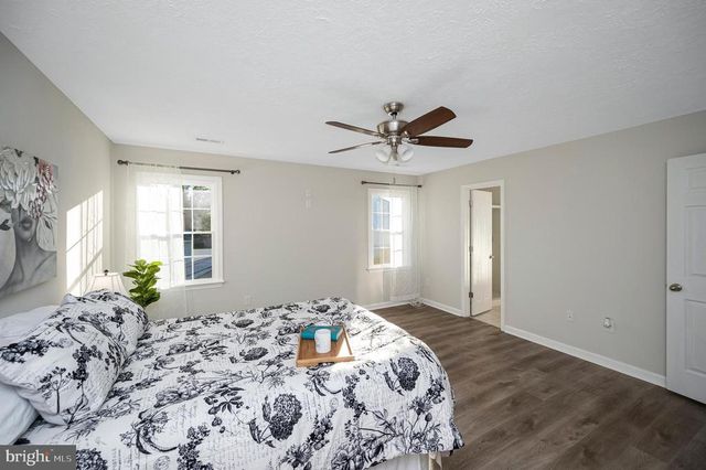 9804 ELM ST, Fredericksburg, VA 22407