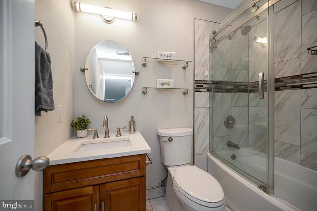 9804 ELM ST, Fredericksburg, VA 22407