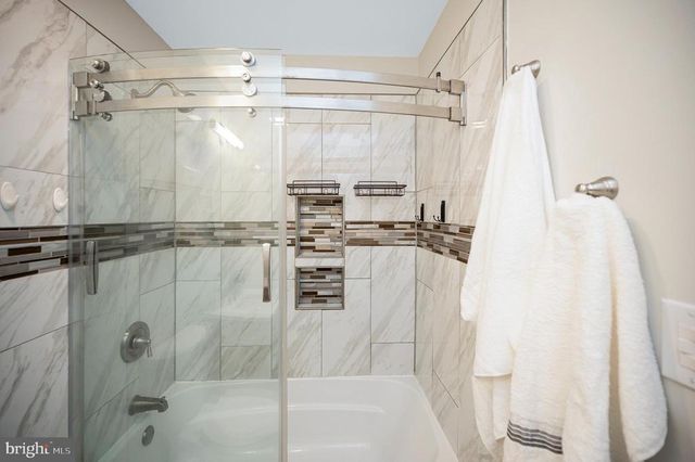 9804 ELM ST, Fredericksburg, VA 22407