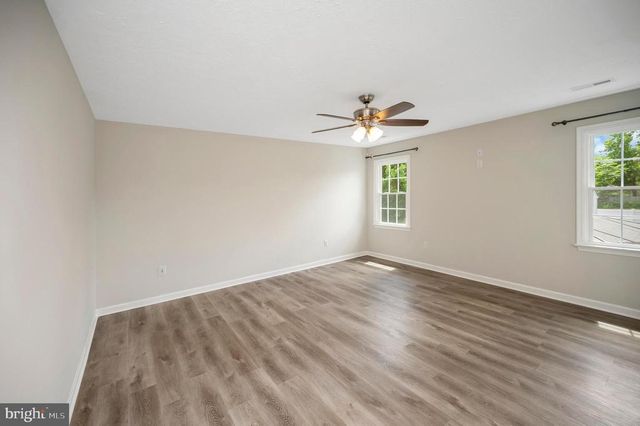 9804 ELM ST, Fredericksburg, VA 22407