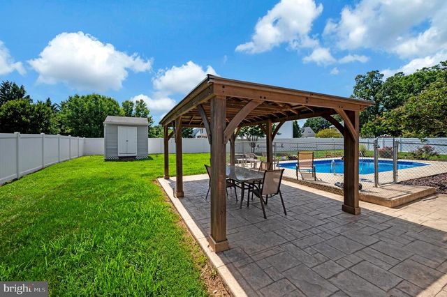 9804 ELM ST, Fredericksburg, VA 22407