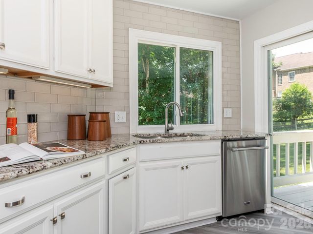 1941 Dugan Drive, Charlotte, NC 28270