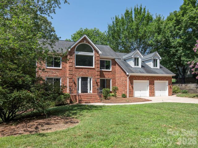 1941 Dugan Drive, Charlotte, NC 28270
