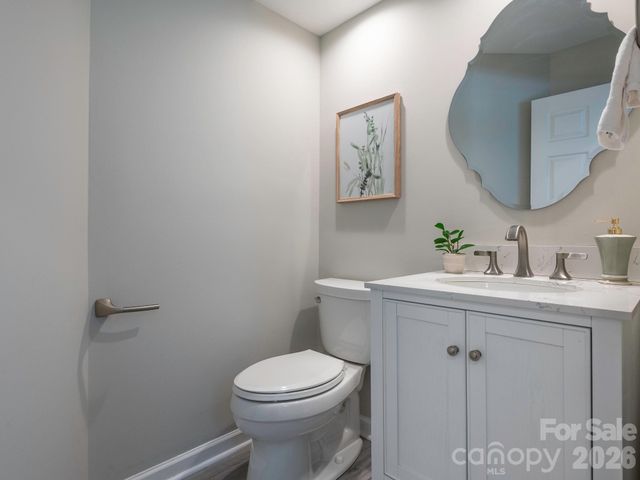1941 Dugan Drive, Charlotte, NC 28270