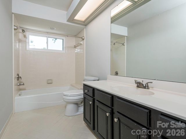 1941 Dugan Drive, Charlotte, NC 28270