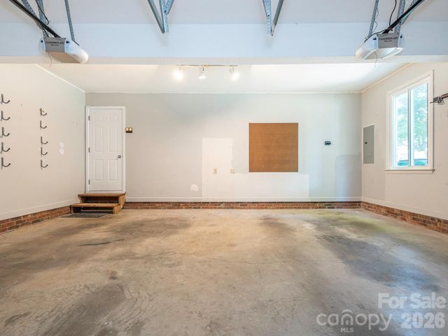 1941 Dugan Drive, Charlotte, NC 28270