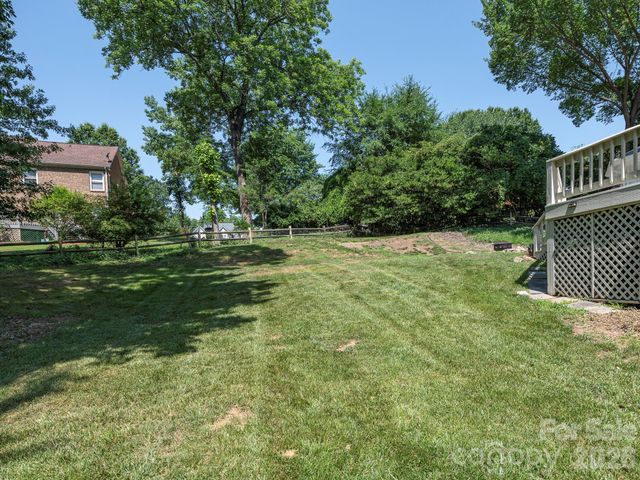 1941 Dugan Drive, Charlotte, NC 28270
