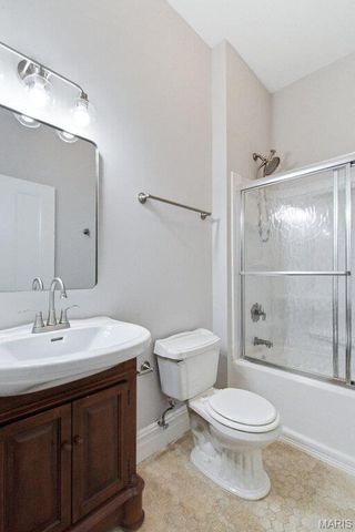 3214 California Avenue, St Louis, MO 63118