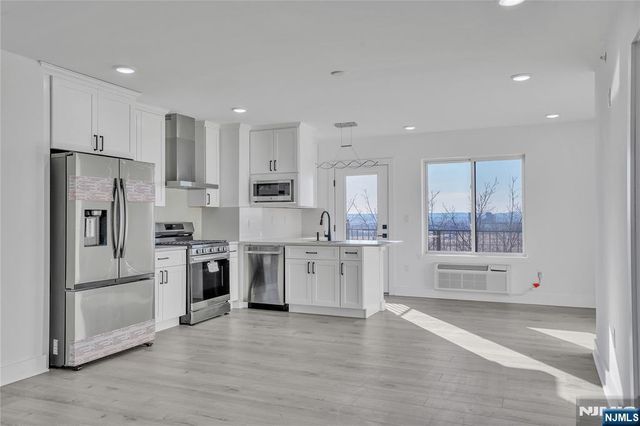 2601 Jane Street P404, North Bergen, NJ 07047