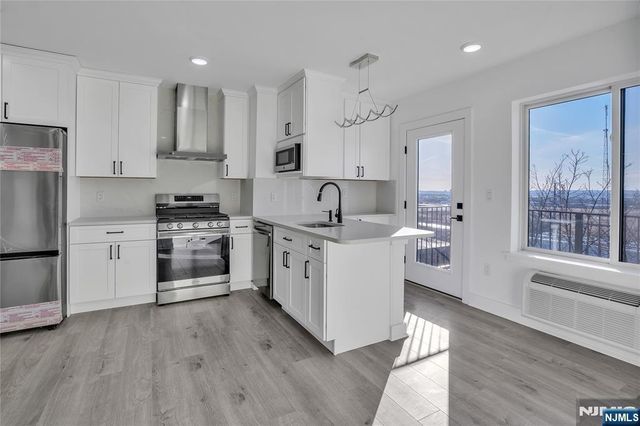 2601 Jane Street P404, North Bergen, NJ 07047