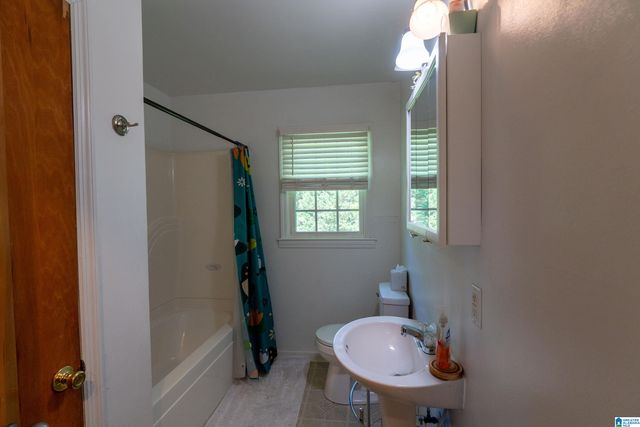 1416 MAIN STREET, Gardendale, AL 35071