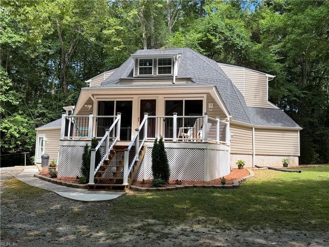6824 Mill Creek DR, Zuni, VA 23898