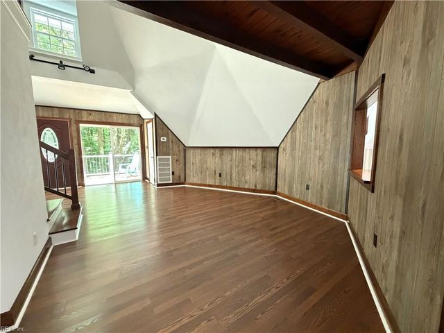 6824 Mill Creek DR, Zuni, VA 23898
