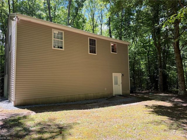 6824 Mill Creek DR, Zuni, VA 23898