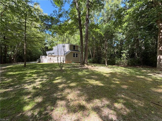 6824 Mill Creek DR, Zuni, VA 23898