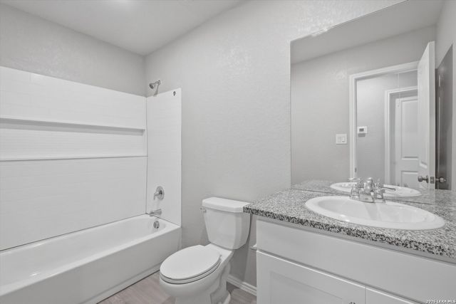 8110 Serro Medina, San Antonio, TX 78252