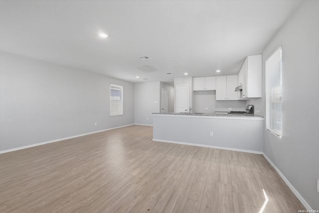 8110 Serro Medina, San Antonio, TX 78252