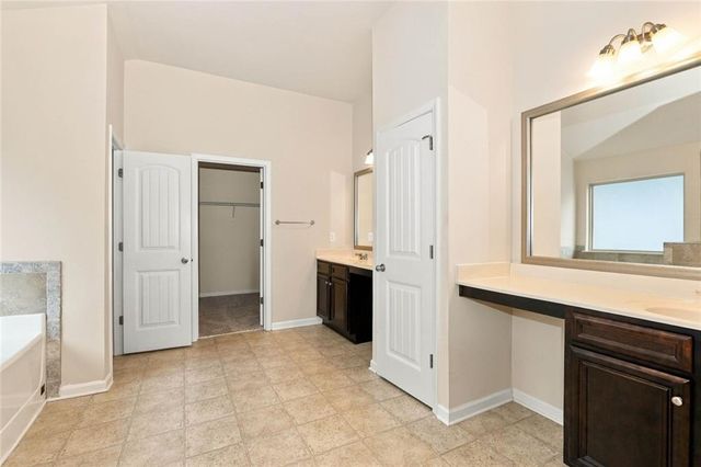 7505 Bowhead Court, Fairburn, GA 30213