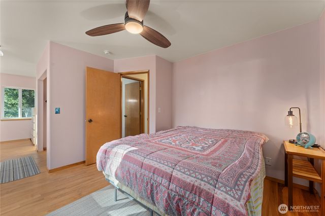 241 Chickadee Mountain Lane, Chelan, WA 98816