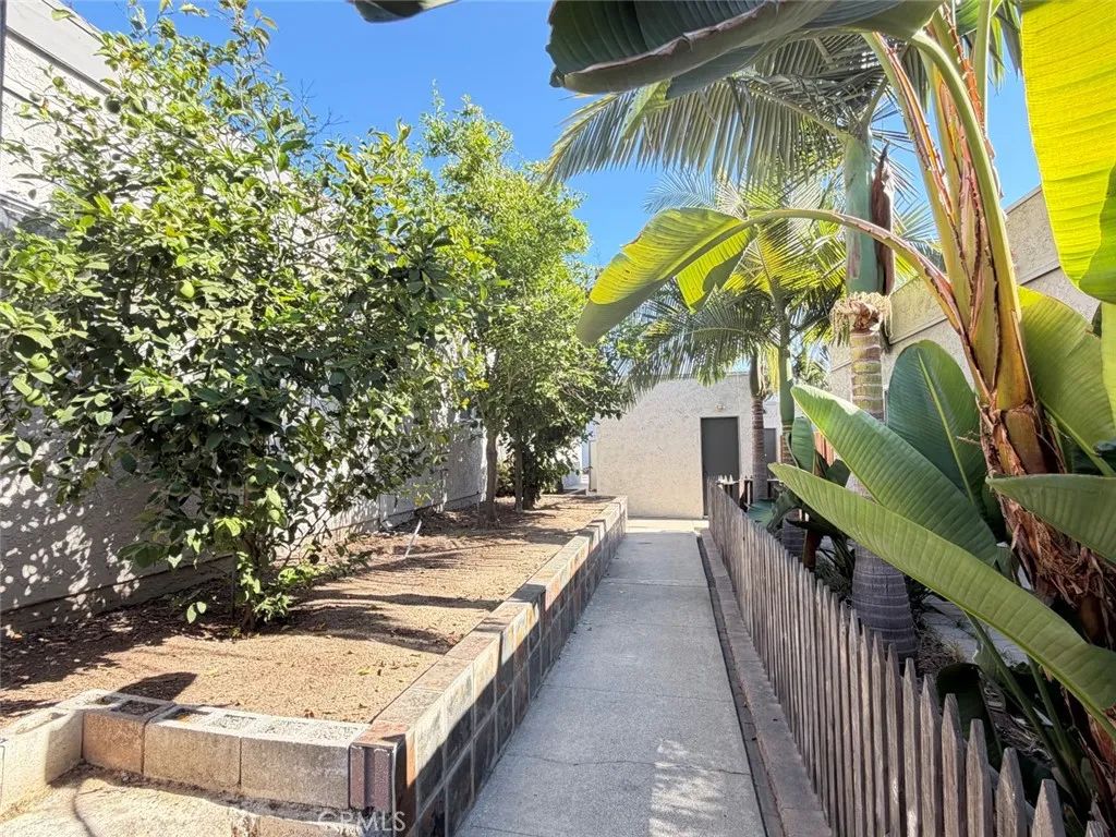 2654 Andover, Fullerton, CA 92831