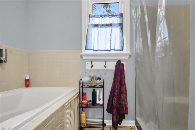 807 Marquette CT, Newport News, VA 23602