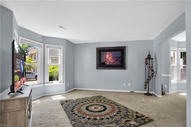807 Marquette CT, Newport News, VA 23602