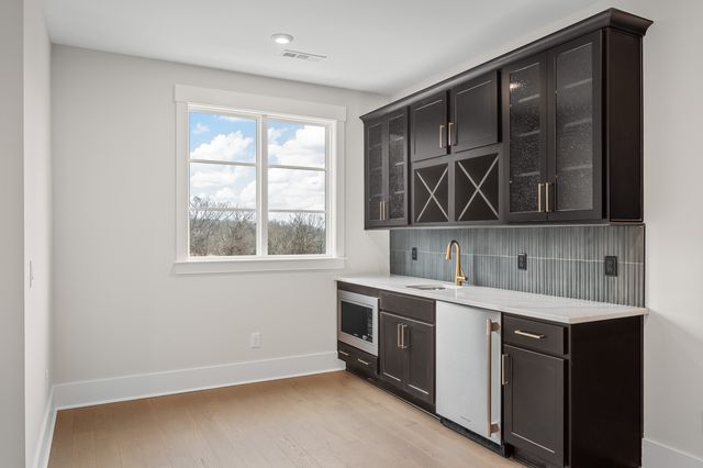 9553 Loyola Drive, Brentwood, TN 37027