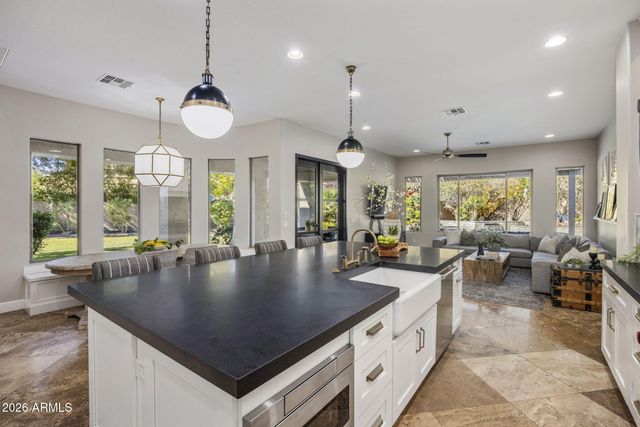 3980 E NAVIGATOR Lane, Phoenix, AZ 85050