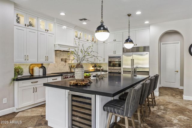 3980 E NAVIGATOR Lane, Phoenix, AZ 85050