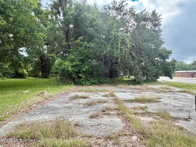 2200 23rd Avenue, Gulfport, MS 39501