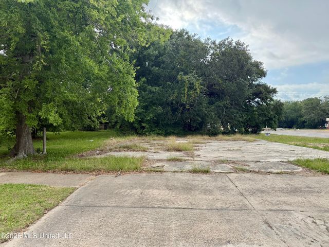 2200 23rd Avenue, Gulfport, MS 39501