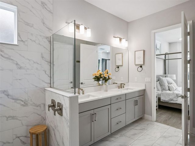 16132 VOLTERRA POINT, Montverde, FL 34756