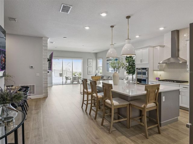 16132 VOLTERRA POINT, Montverde, FL 34756