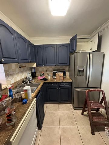 10431 N Kendall Dr D204, Miami, FL 33176