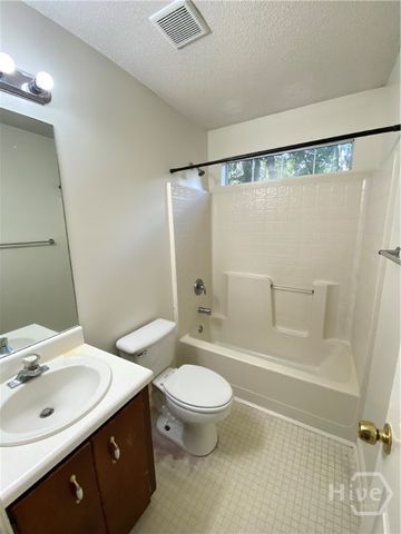 112 Oak Pointe Trail, Savannah, GA 31419