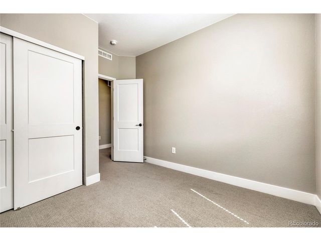 15558 W Washburn Ave, Lakewood, CO 80228