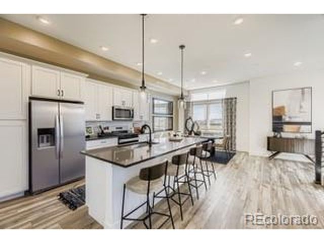 15558 W Washburn Ave, Lakewood, CO 80228